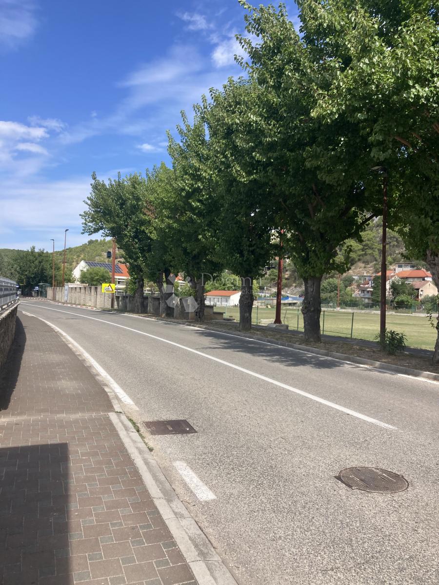 SKRADIN