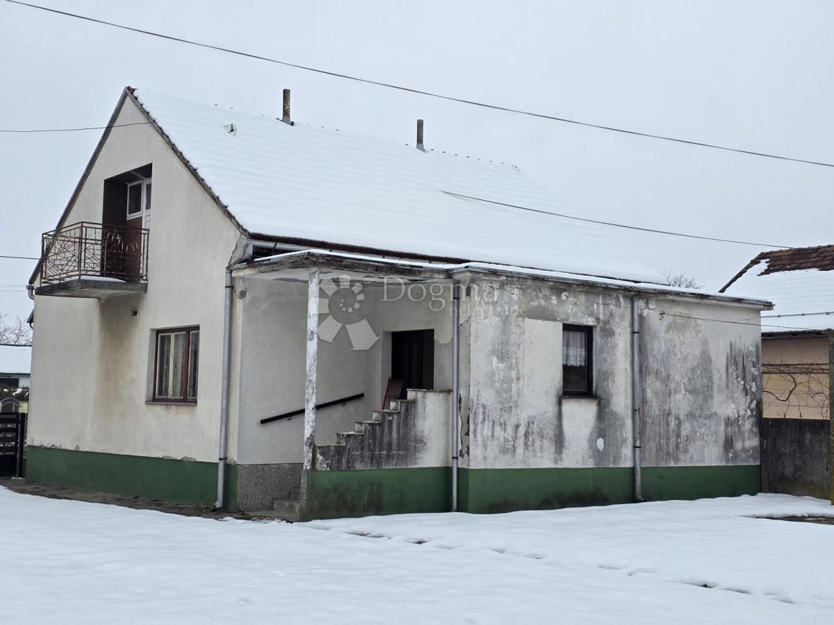 Дом SRAČINEC, 67.000 €