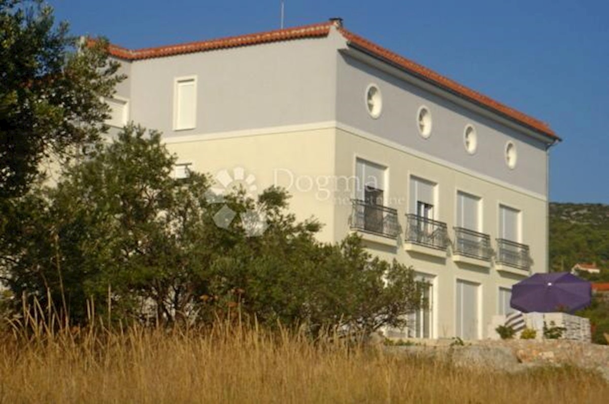 VELI IŽ