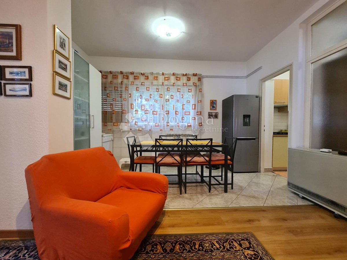 PEĆINE