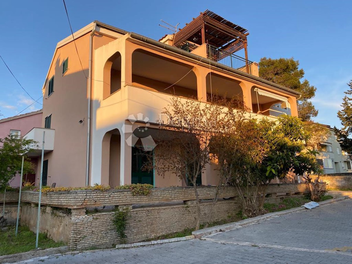 BIOGRAD NA MORU