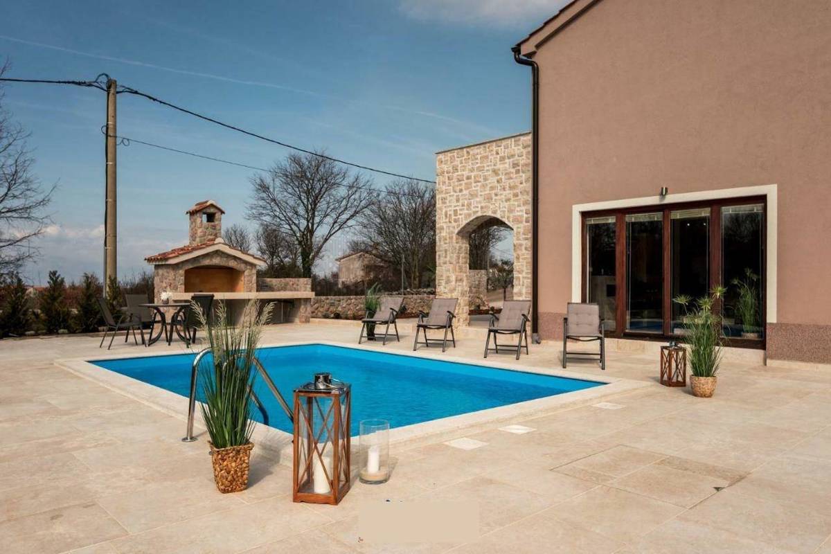 Schöne mediterrane Villa mit Pool! Die Insel Krk! – 2