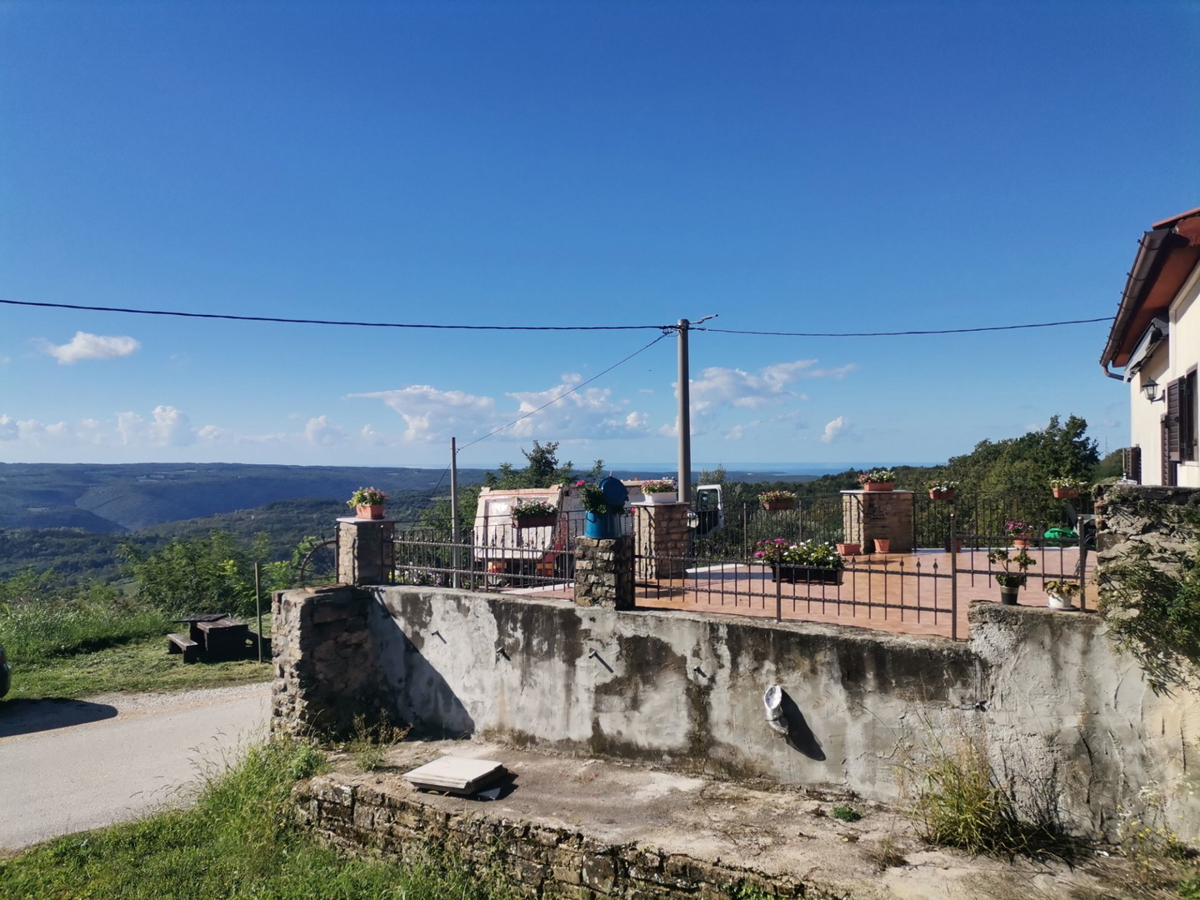 GROŽNJAN