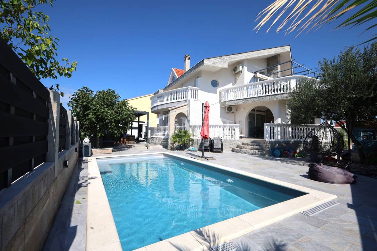 Дом VODICE, 820.000 €