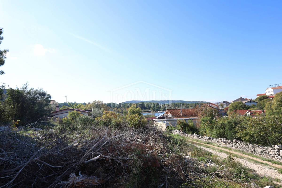 Terreno ŠIBENIK, 77.100 €