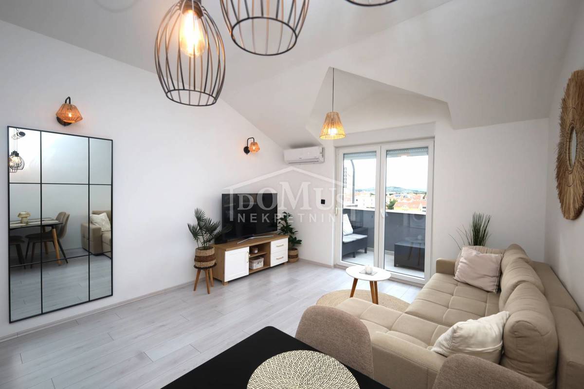 Квартира VODICE, 215.000 €