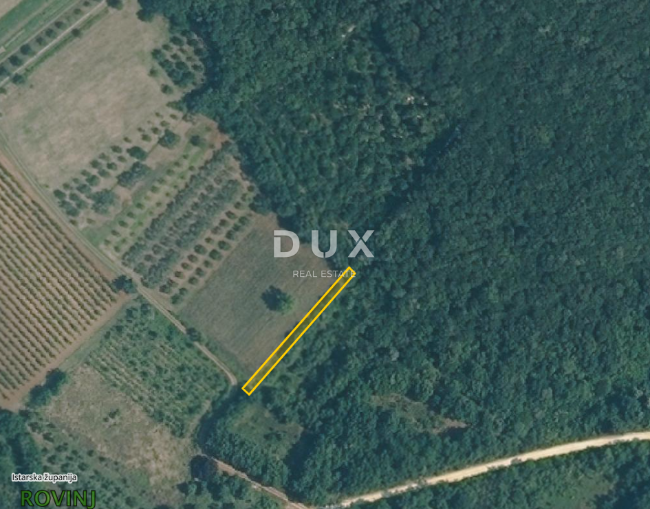 Участок ROVINJ, 41.300 €