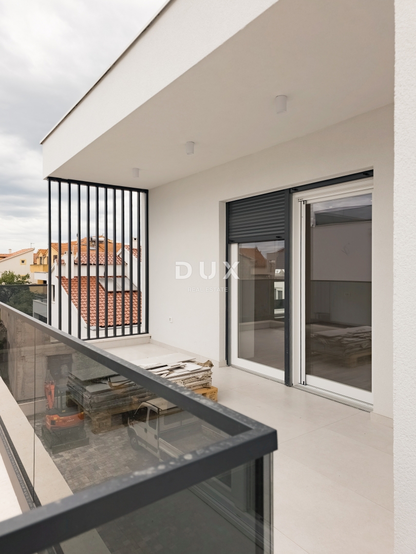 DALMATIA, VODICE - One bedroom apartment A3 with garden 5min from the beach