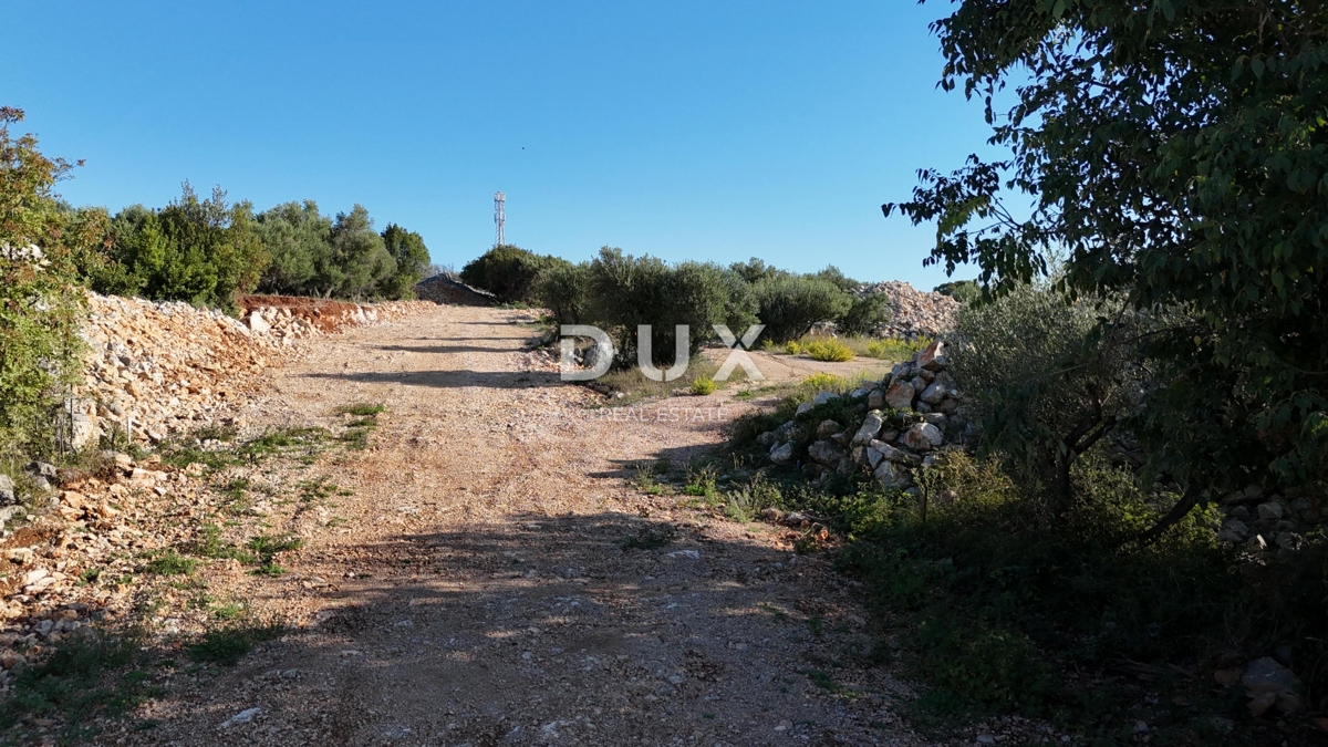 Terreno KRK, 508.950 €