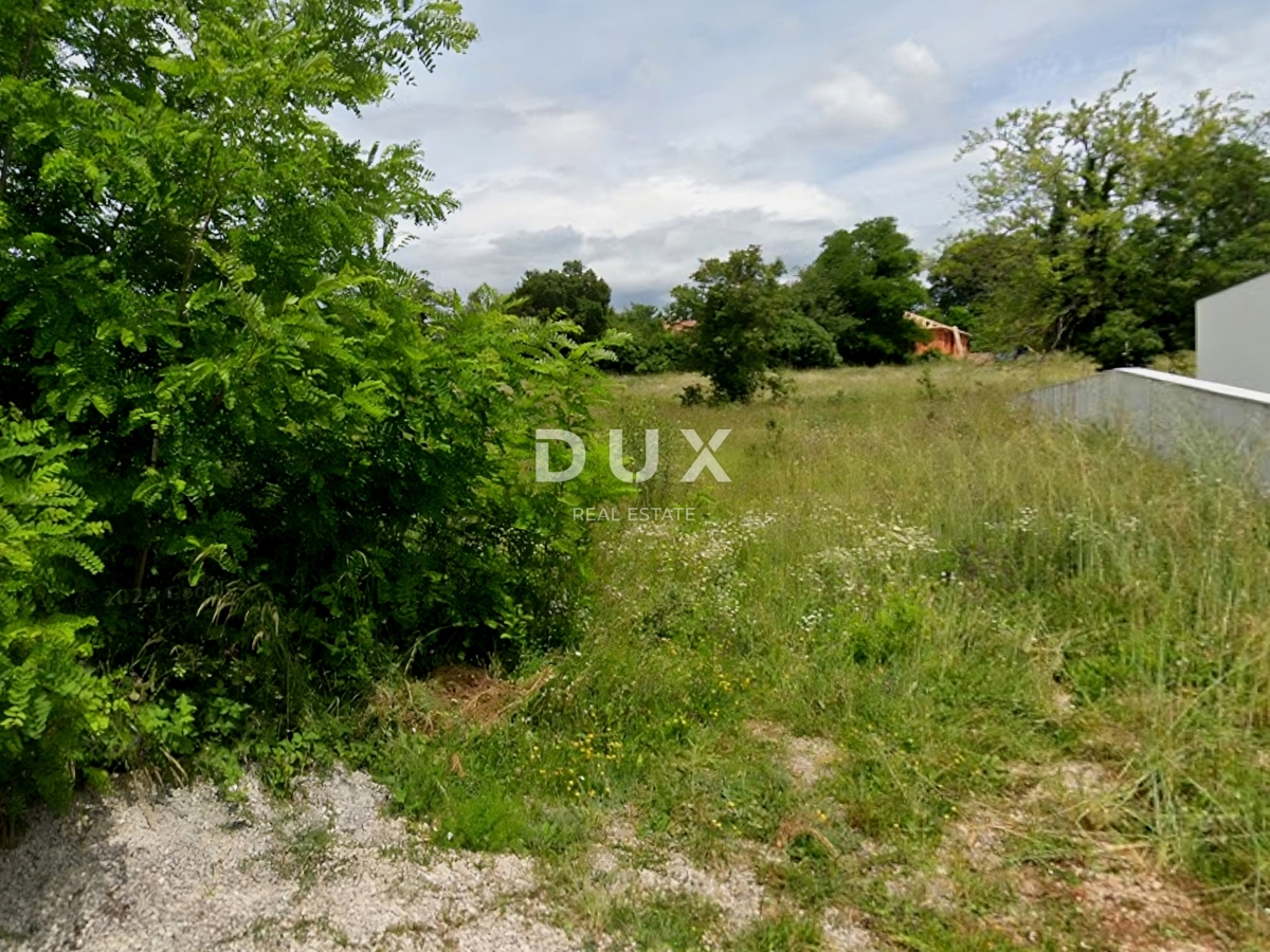 Terreno LABIN, 107.000 €