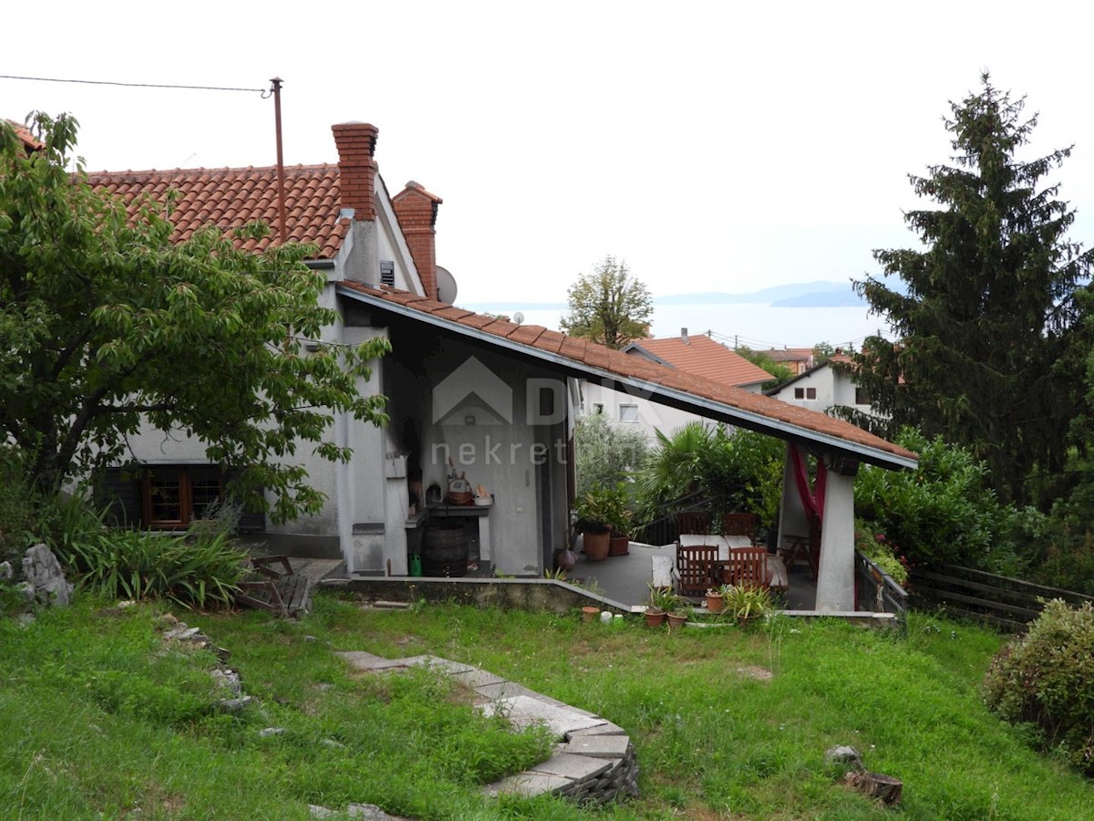 TRINAJSTIĆI
