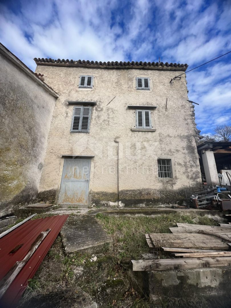 BUZET