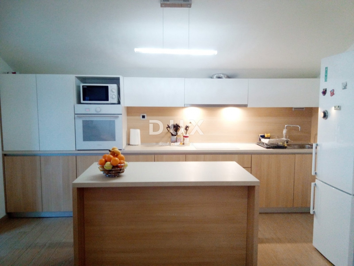 Appartamento VIŠKOVO, 269.900 €