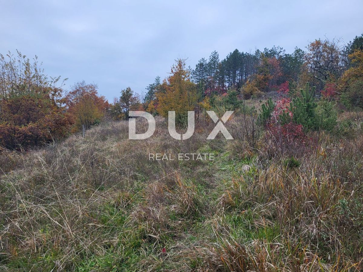 Terreno BUZET, 15.000 €