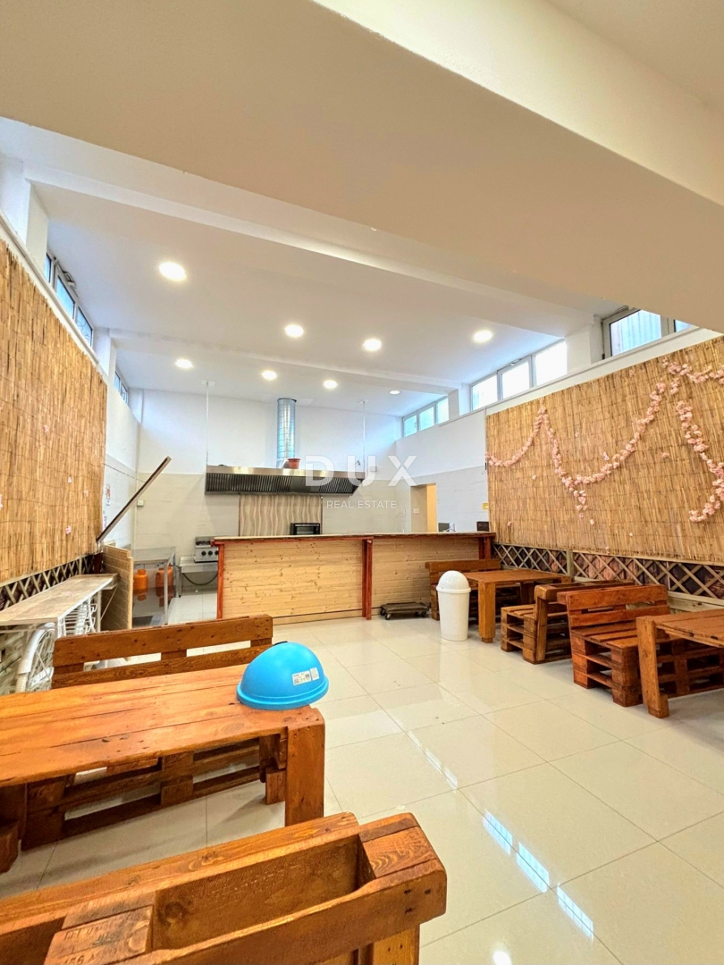 Locale commerciale PULA, 2.200 €