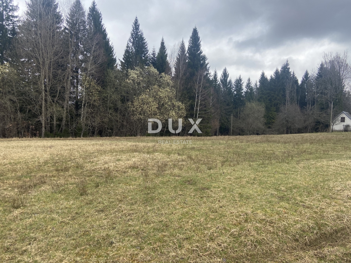 Участок RAVNA GORA, 158.000 €