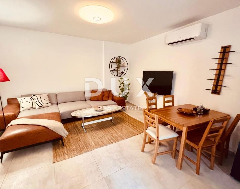 Pula, Center, three-bedroom renovated apartment, 51.27m2