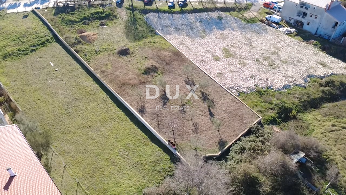 Участок ZADAR, 241.000 €