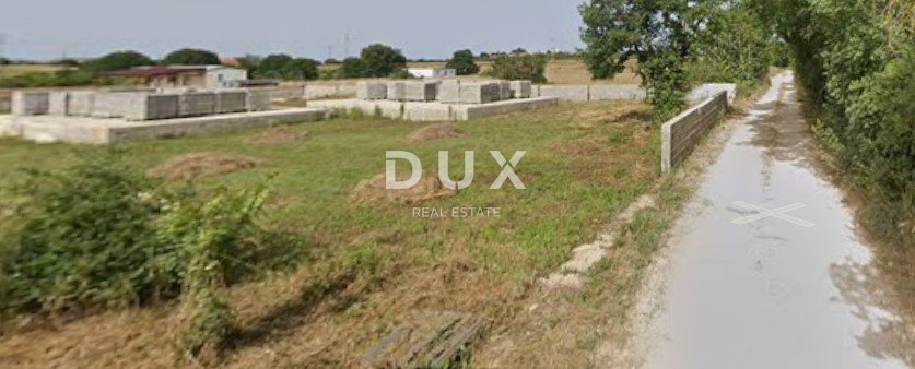 Terreno LIŽNJAN, 72.700 €