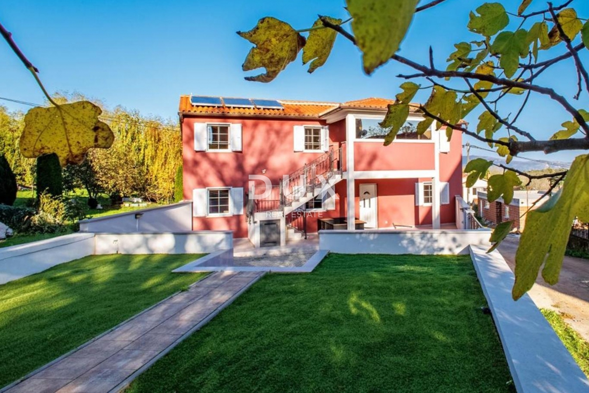 Дом LABIN, 325.000 €