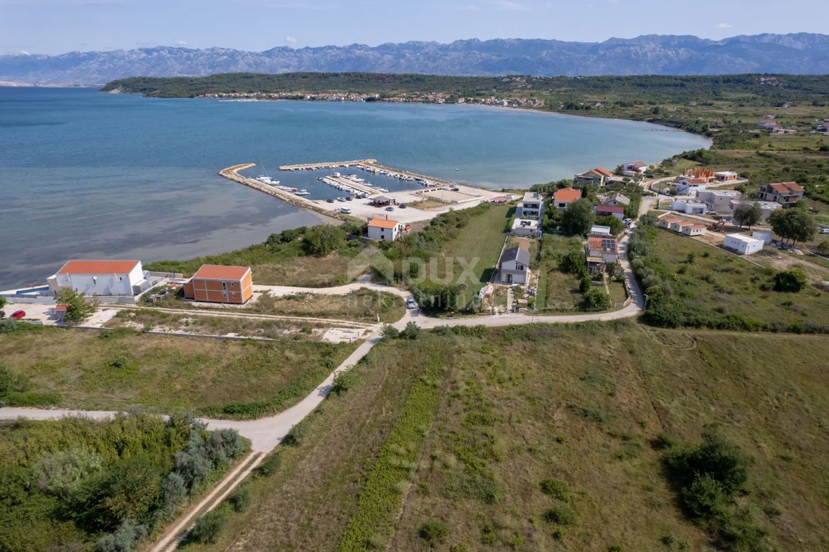 LJUBAČ
