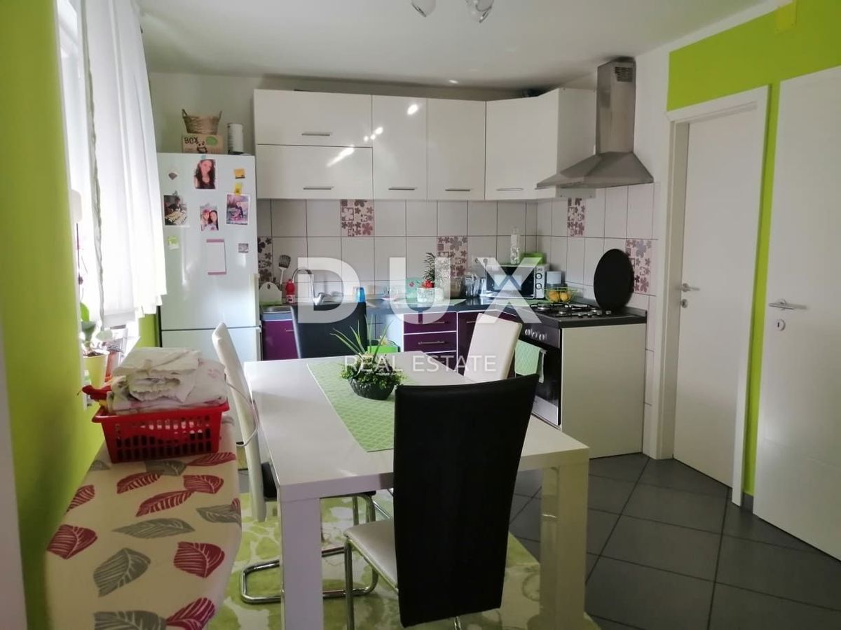 Appartamento NOVI VINODOLSKI, 210.000 €