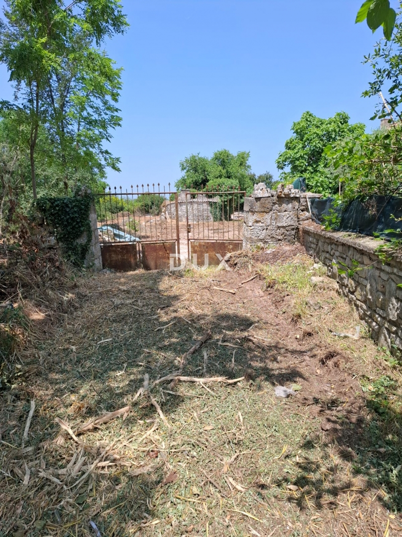 Участок BALE, 645.000 €