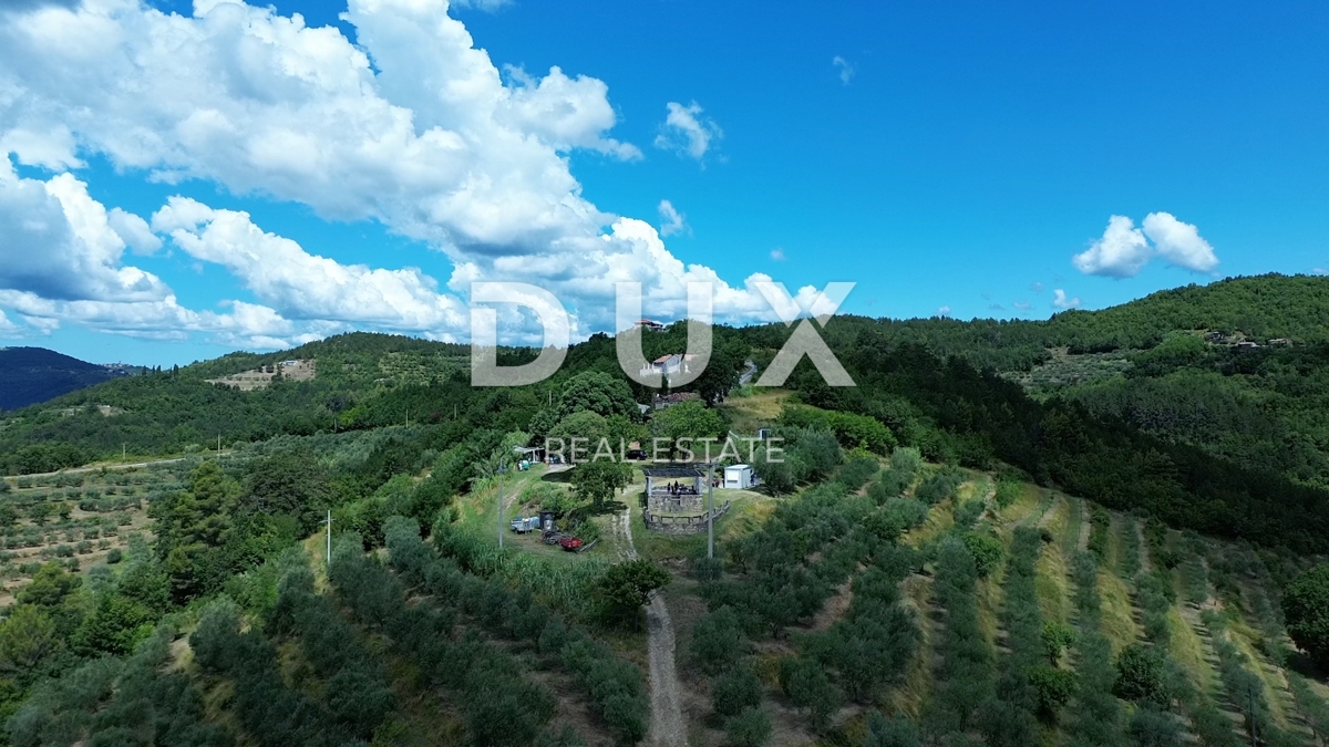 Участок MOTOVUN, 1.550.000 €