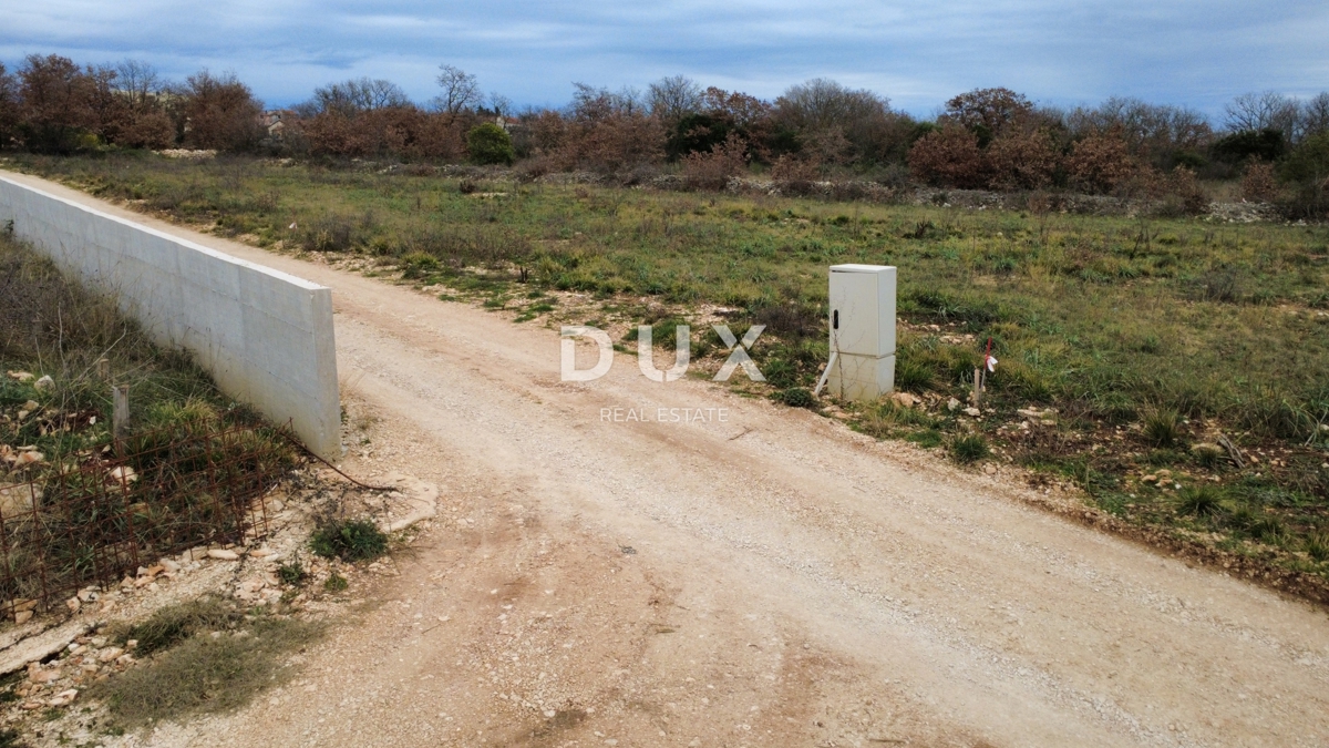 Terreno POLIČNIK, 67.000 €