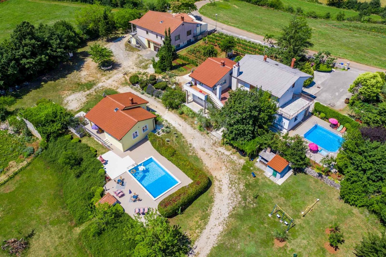 KRIŽANCI