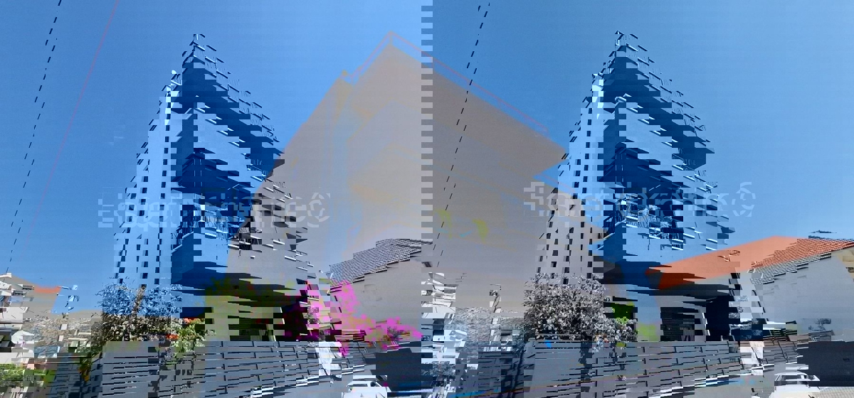 Appartamento TROGIR, 649.000 €