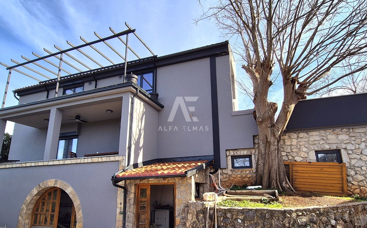 Дом KRK, 890.000 €