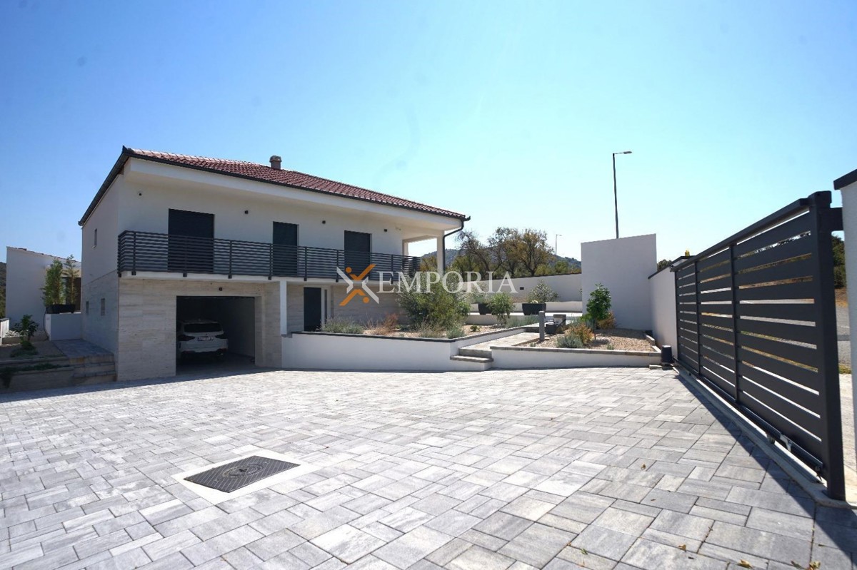 Casa POLAČA, 630.000 €