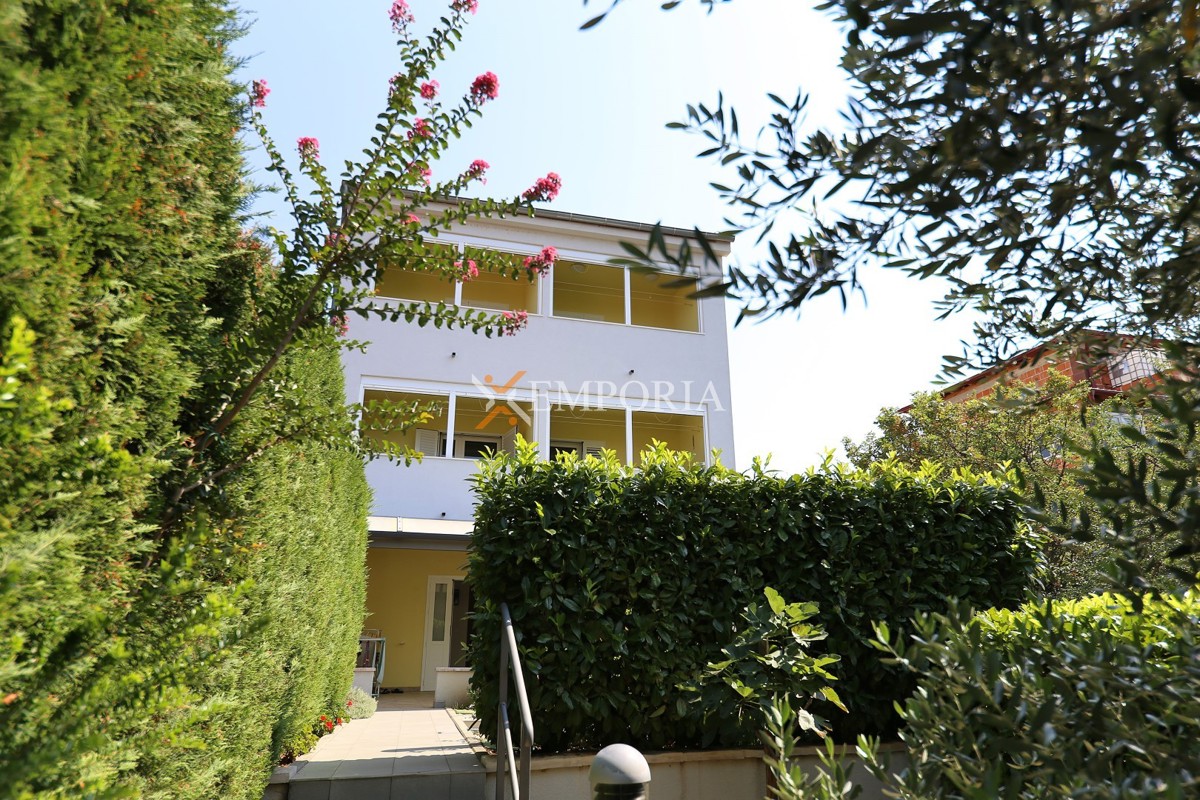 Дом JASENICE, 410.000 €