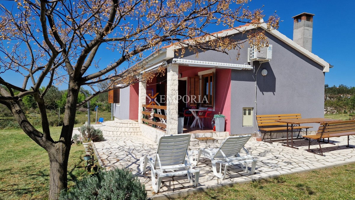 Дом SVETI FILIP I JAKOV, 380.000 €