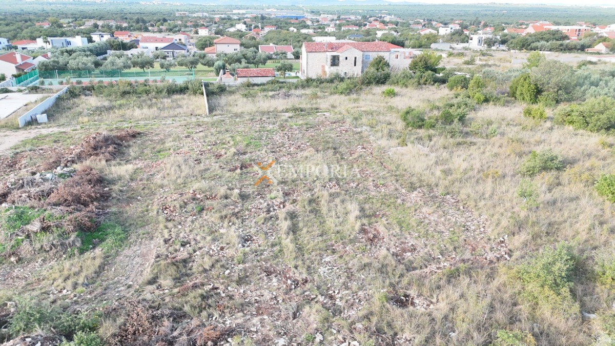 Участок POLIČNIK, 69.000 €