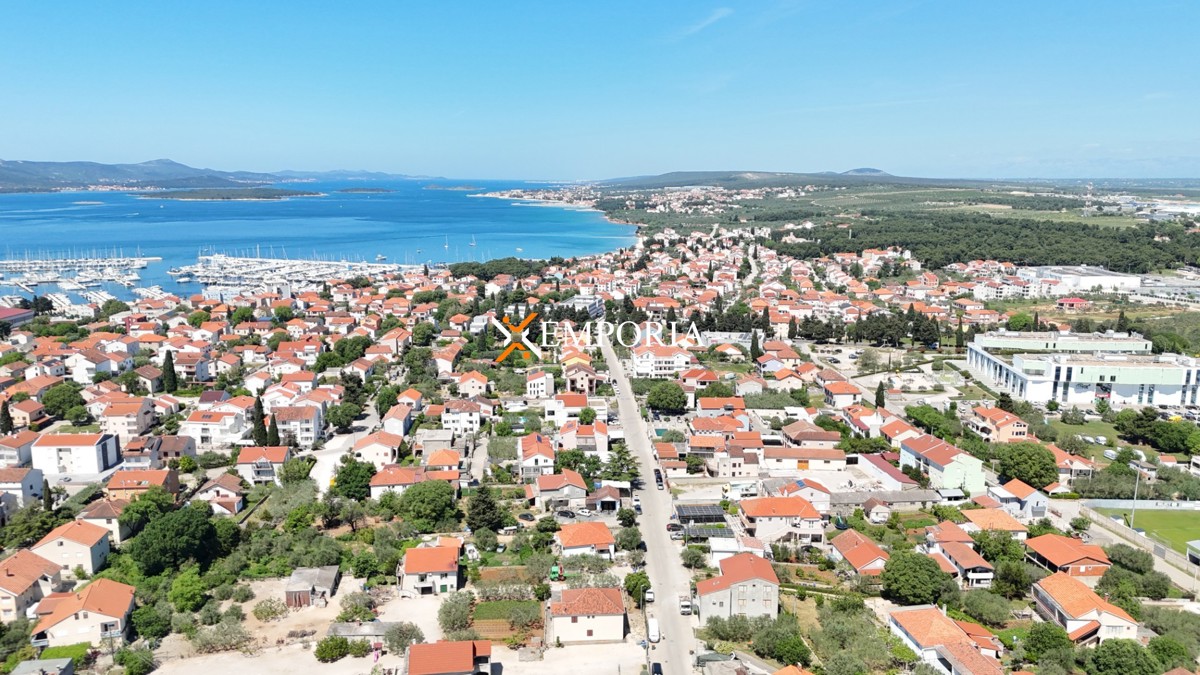 BIOGRAD NA MORU