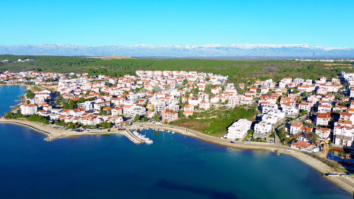 Terreno ZADAR, 410.000 €