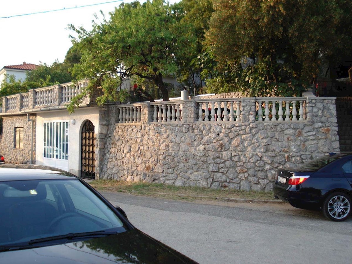 SMOKVICA KRMPOTSKA