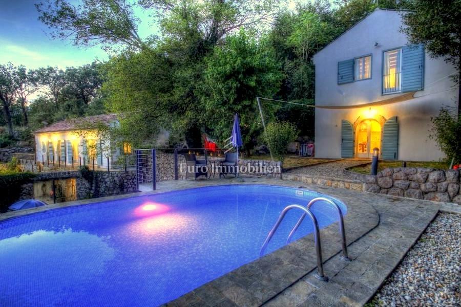 Дом VINODOLSKA OPĆINA, 540.000 €