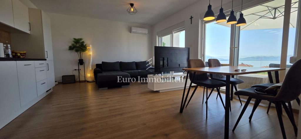 Квартира NOVI VINODOLSKI, 235.000 €