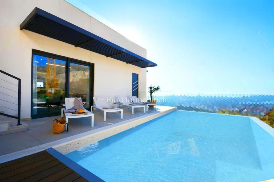 Casa SPLIT, 1.800.000 €