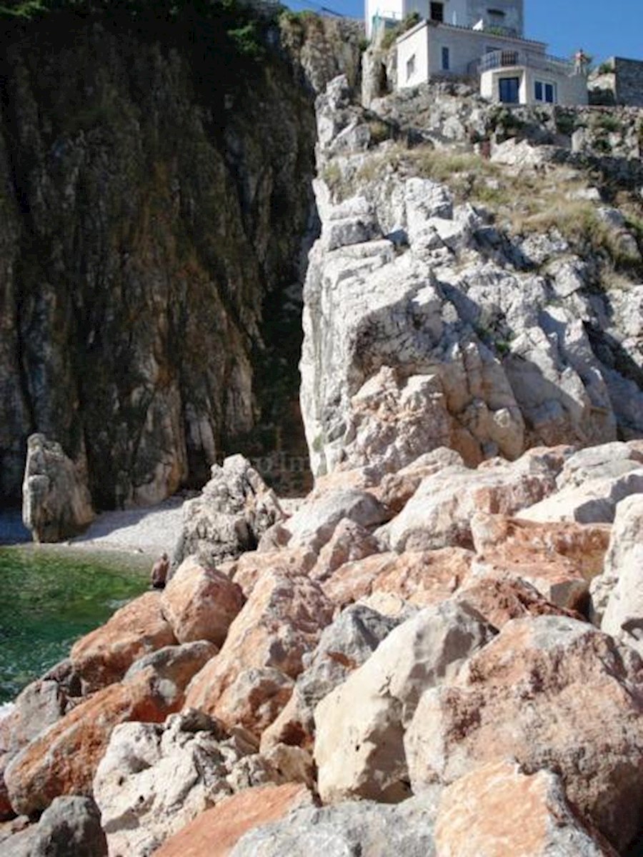VRBNIK