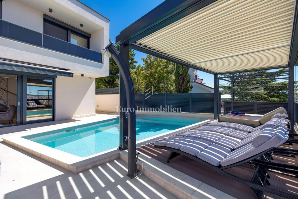 Дом CRIKVENICA, 1.350.000 €