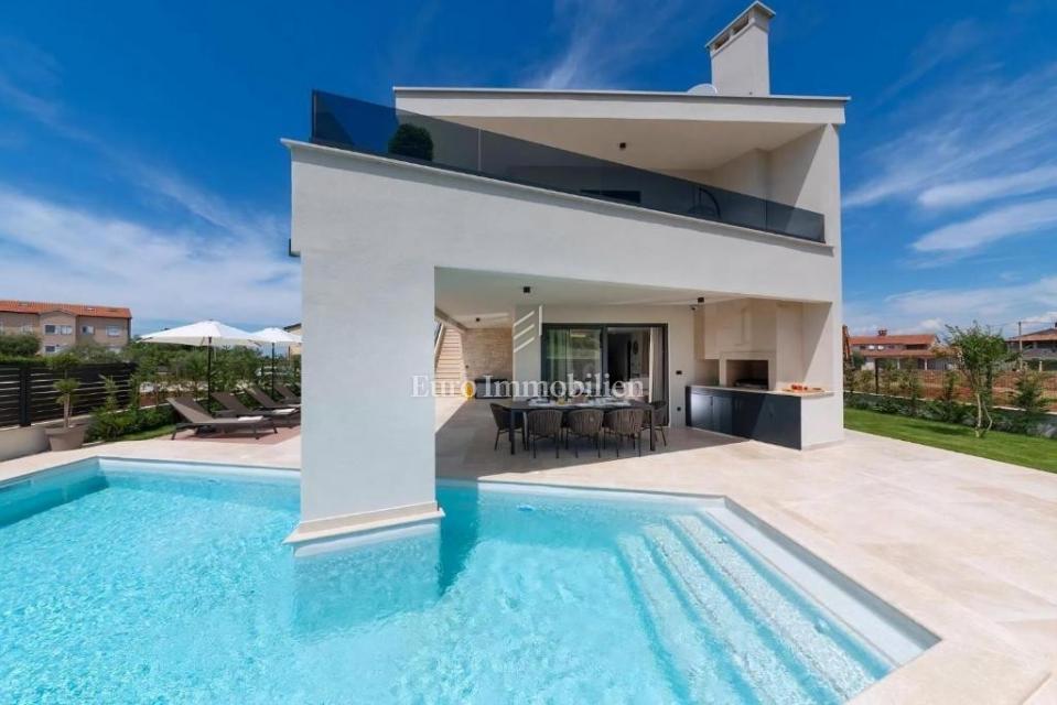 Дом POREČ, 1.250.000 €