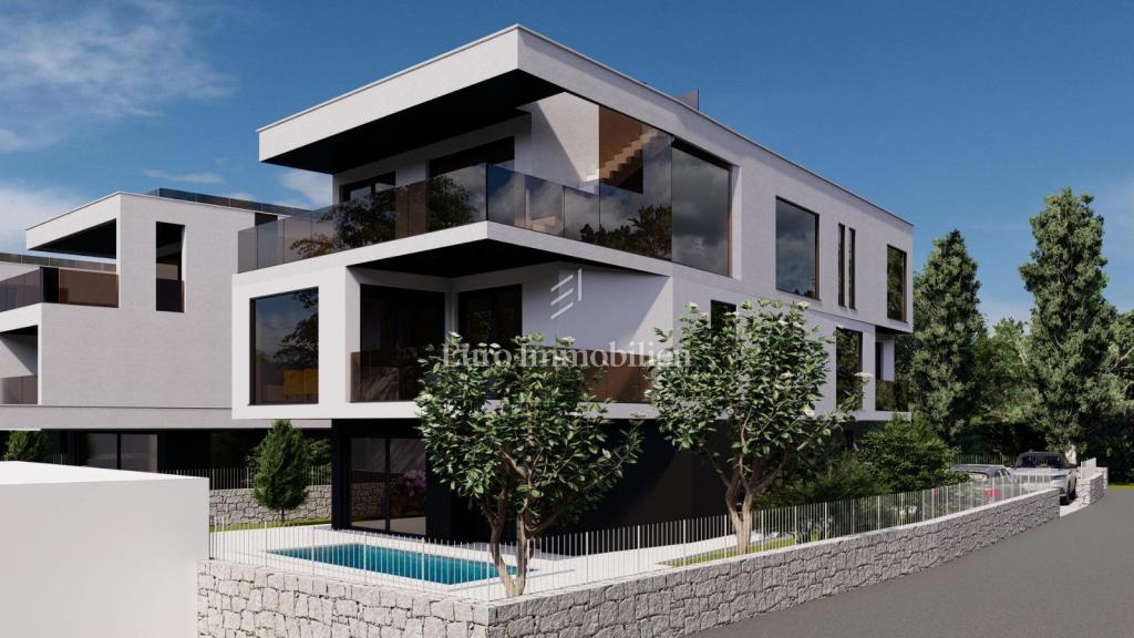 Terreno KRK, 295.000 €