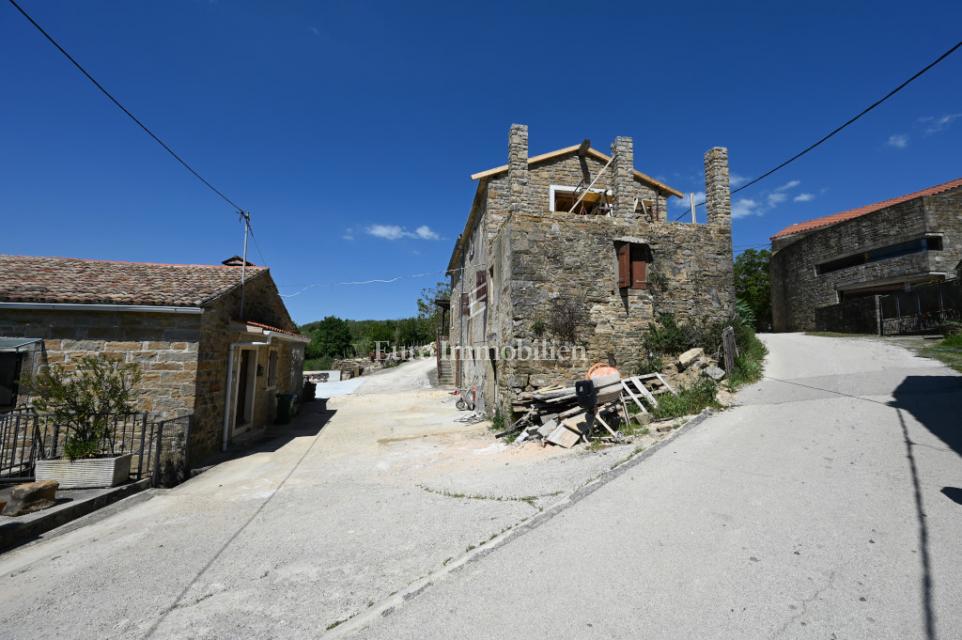 BUJE