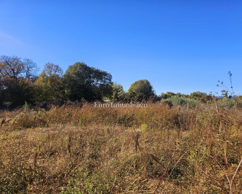 Участок KRK, 195.000 €