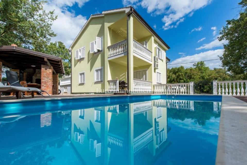Дом KRK, 850.000 €