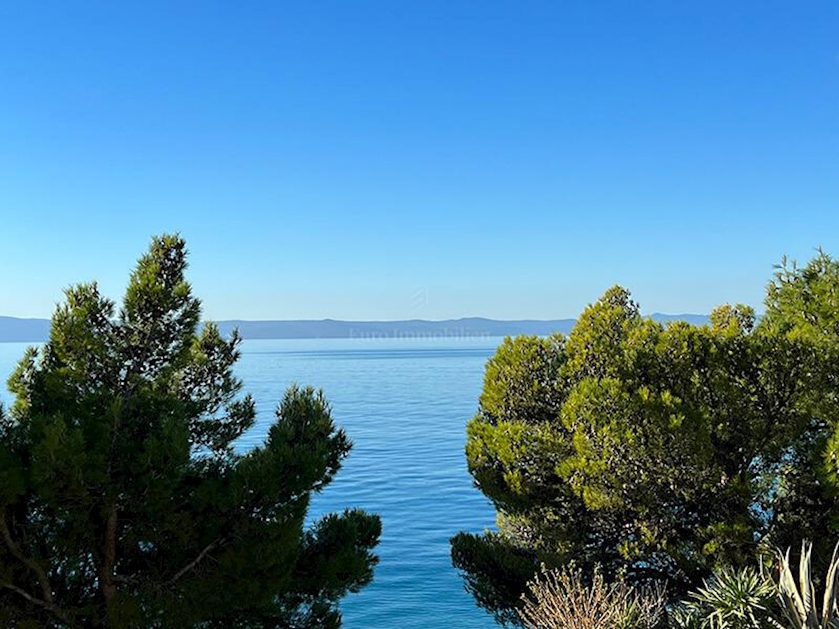 Flat sale TUČEPI, SPLITSKODALMATINSKA EURO IMMOBILIEN Rijeka REC